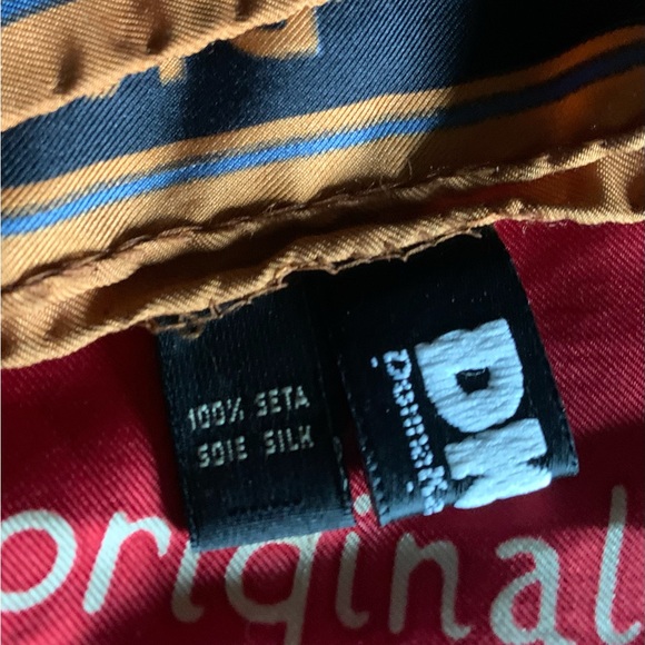 Vintage 1993 DKNY 100% Silk Scarf - Picture 2 of 3